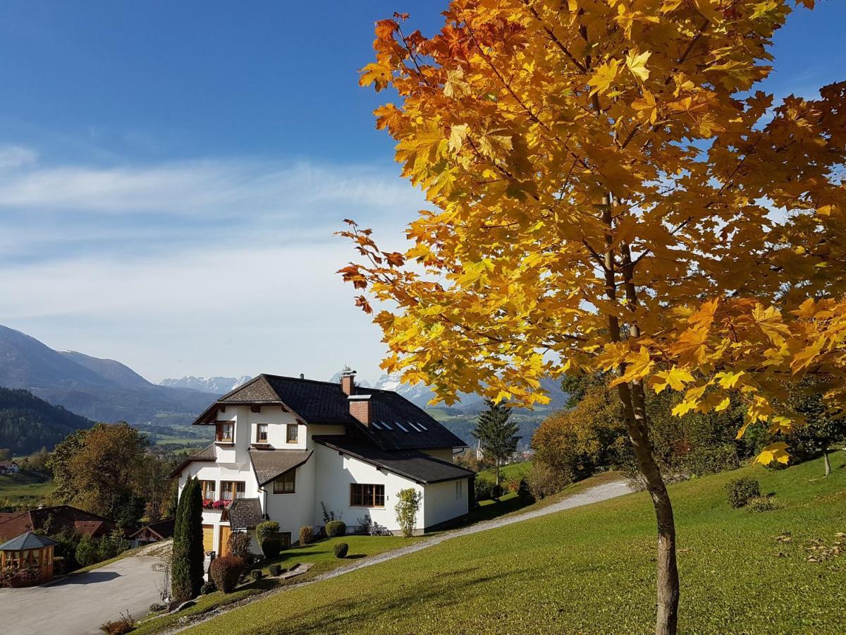 Haus Loeger Apartments Pyhrn Priel Windischgarsten Bagian luar foto